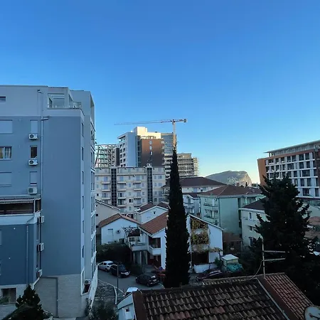 Vaal Apartment Budva